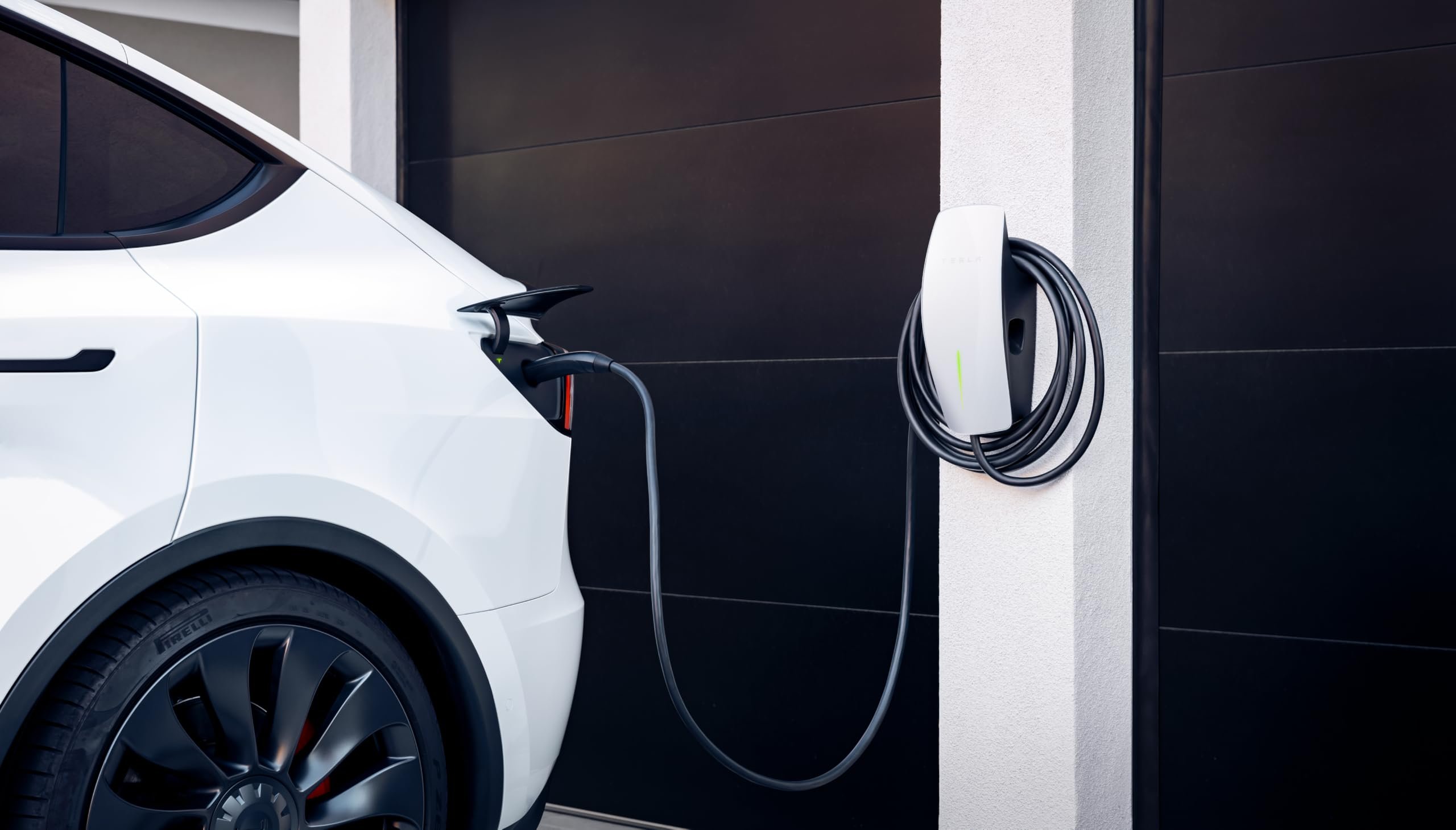 Products-EVChargers-Tesla2